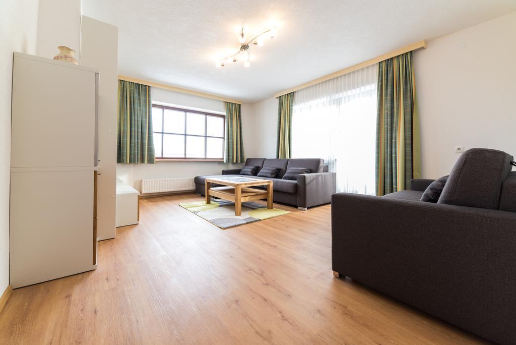 Apart Steiner Appartement Strass im Zillertal Buitenkant foto