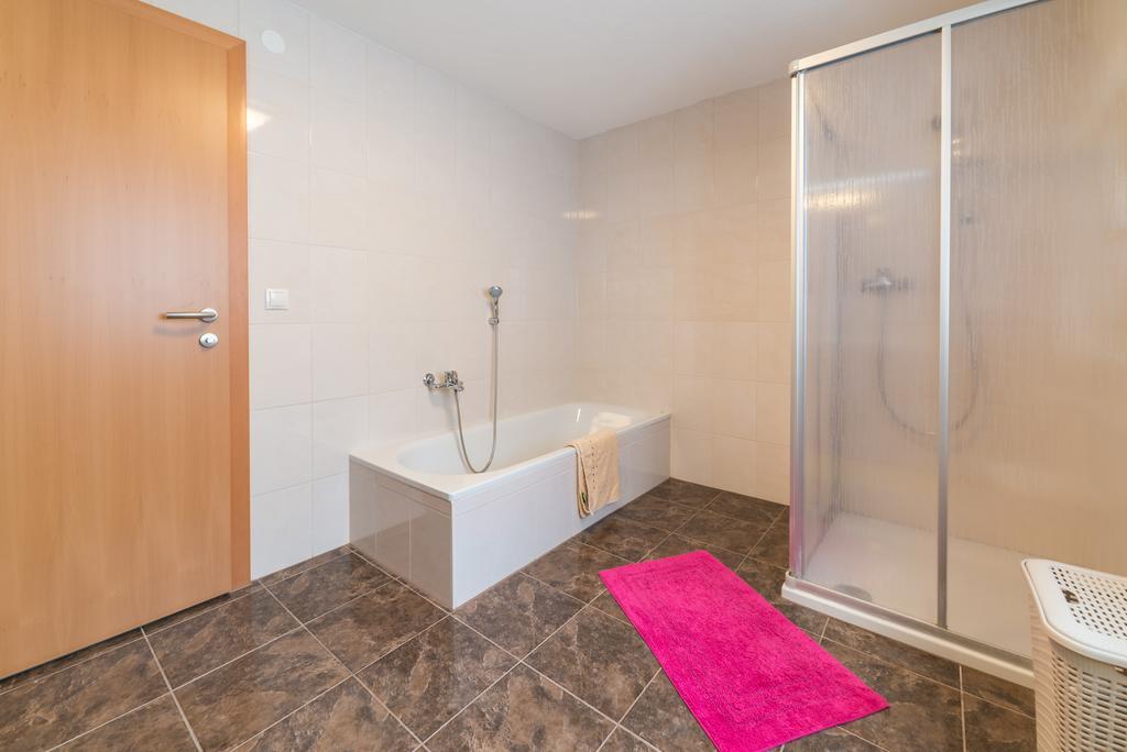 Apart Steiner Appartement Strass im Zillertal Buitenkant foto